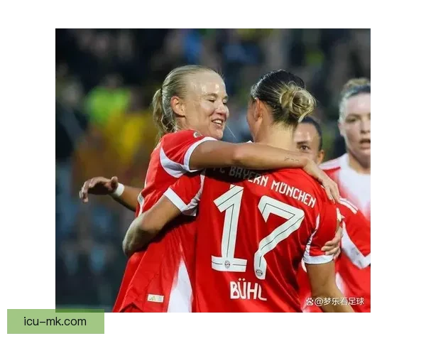奥伯多夫加盟拜仁女足提升防线实力 强化球队后防深度