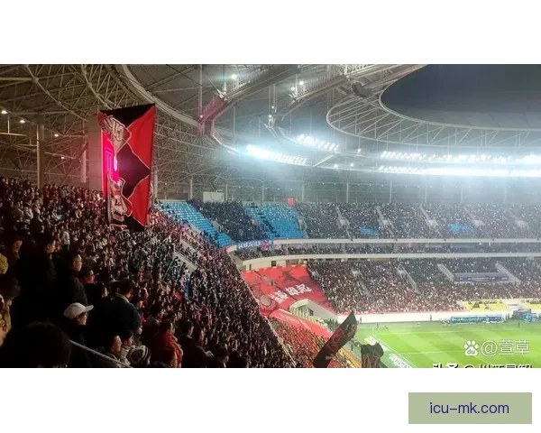 成都蓉城主场上座率屡创新高 2026赛季中超引爆球迷热情