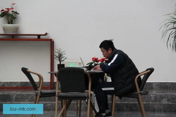 某教练学业训练平衡：时间切块与阶段目标管理